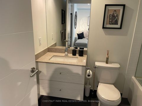 Photo 24 at 701 - 525 Adelaide Street W, Waterfront Communities C1, Toronto