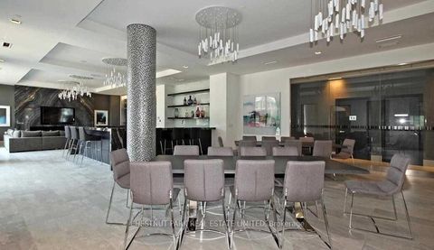 Photo 34 at 701 - 525 Adelaide Street W, Waterfront Communities C1, Toronto