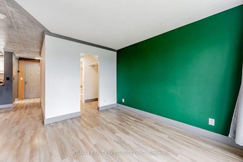 Photo 12 at 819 - 222 The Esplanade, Waterfront Communities C8, Toronto