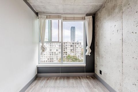 Photo 19 at 819 - 222 The Esplanade, Waterfront Communities C8, Toronto