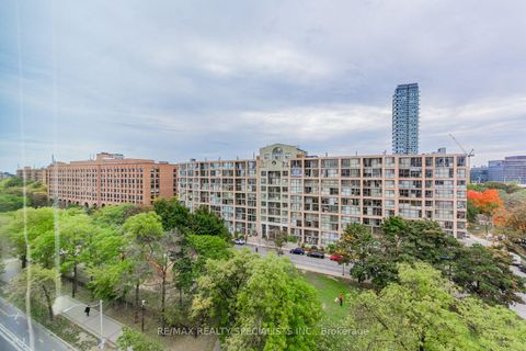 Photo 21 at 819 - 222 The Esplanade, Waterfront Communities C8, Toronto