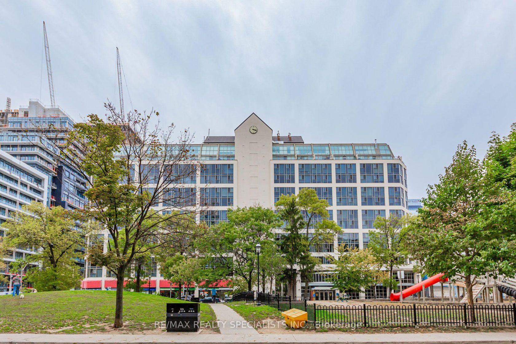 819 - 222 The Esplanade, Waterfront Communities C8, Toronto 