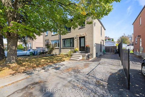 Photo 1 at 55 Laurel Avenue, Kennedy Park, Toronto