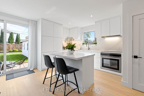 Photo 11 at 55 Laurel Avenue, Kennedy Park, Toronto