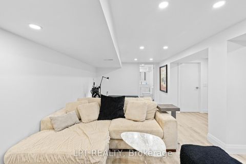 Photo 32 at 55 Laurel Avenue, Kennedy Park, Toronto