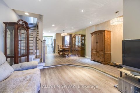 Photo 2 at 442 Crawford Street, Little Italy, Toronto
