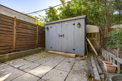 Photo 15 at 442 Crawford Street, Little Italy, Toronto