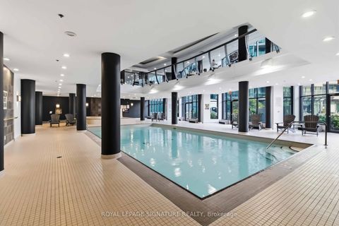 Photo 9 at 225 - 231 Fort York Boulevard, Niagara, Toronto