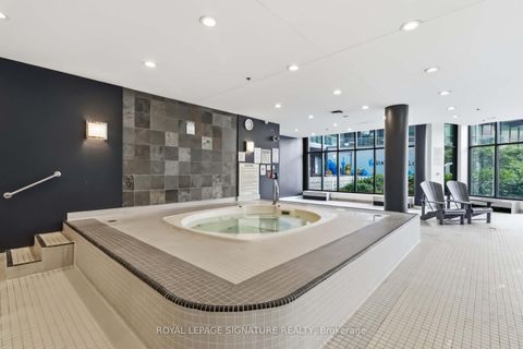 Photo 10 at 225 - 231 Fort York Boulevard, Niagara, Toronto