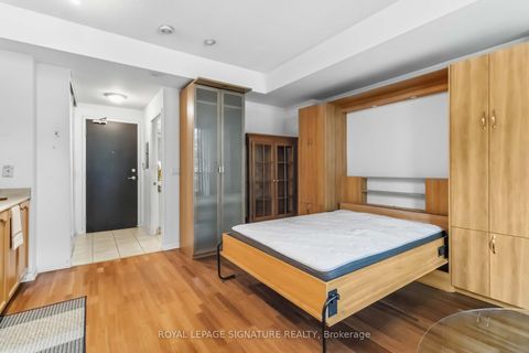 Photo 27 at 225 - 231 Fort York Boulevard, Niagara, Toronto