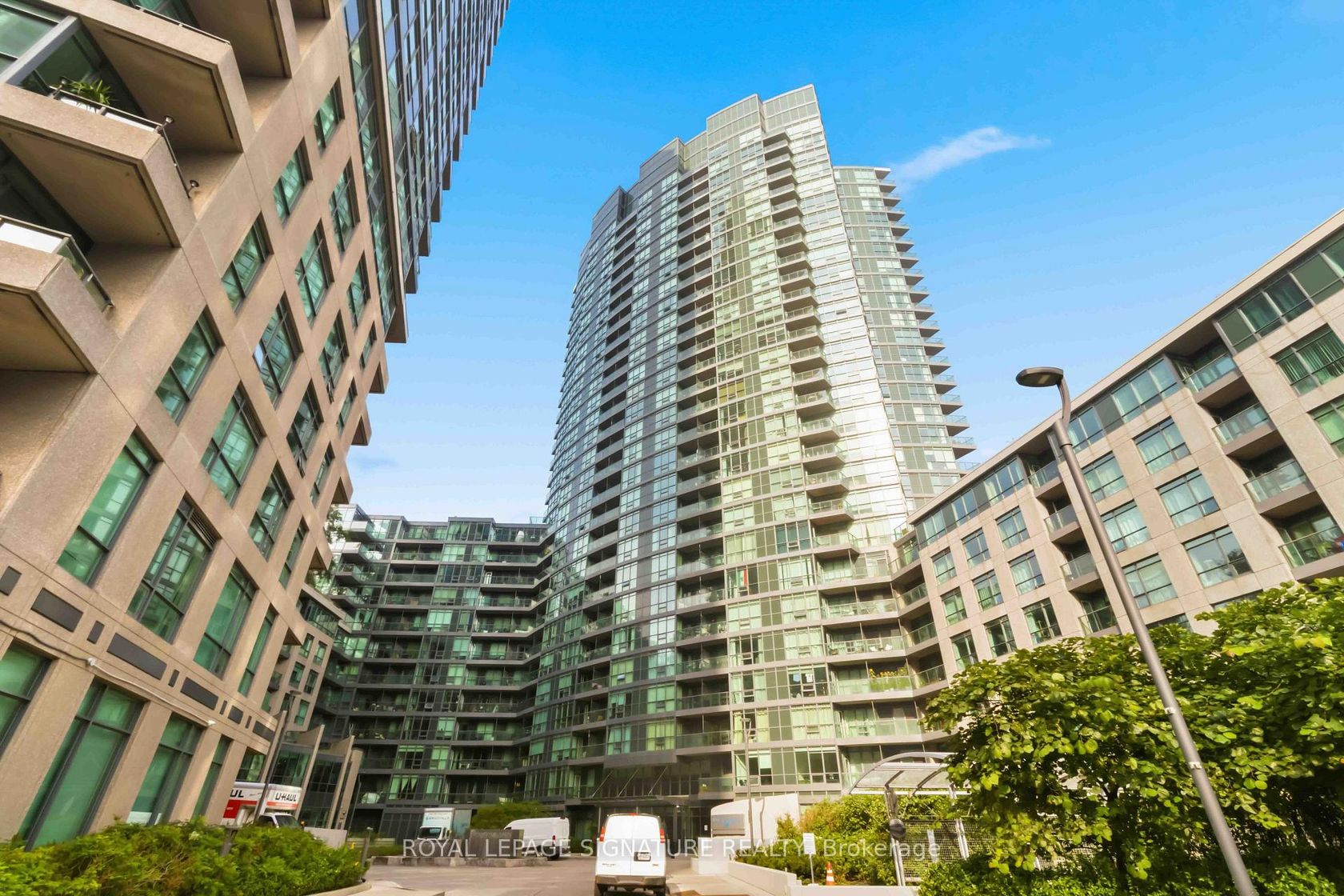 225 - 231 Fort York Boulevard, Niagara, Toronto 
