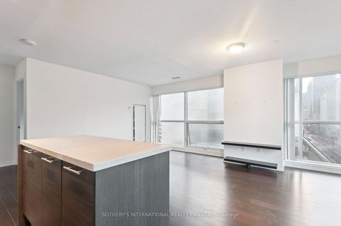 Photo 8 at 602 - 386 Yonge Street, Bay Street Corridor, Toronto