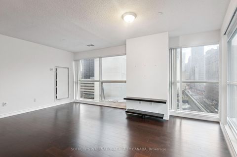 Photo 11 at 602 - 386 Yonge Street, Bay Street Corridor, Toronto