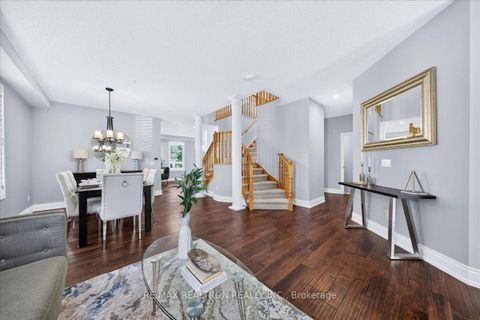 Photo 8 at 162 Estate Garden Drive, Oak Ridges, Richmond Hill