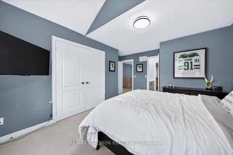 Photo 38 at 162 Estate Garden Drive, Oak Ridges, Richmond Hill