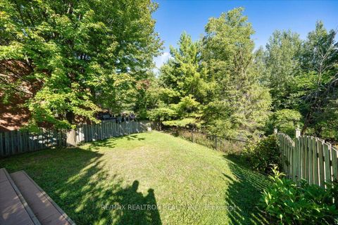 Photo 47 at 162 Estate Garden Drive, Oak Ridges, Richmond Hill