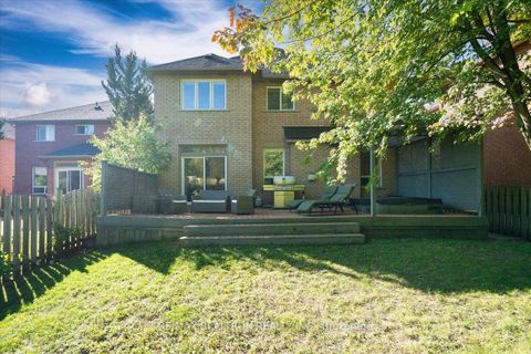 Photo 48 at 162 Estate Garden Drive, Oak Ridges, Richmond Hill