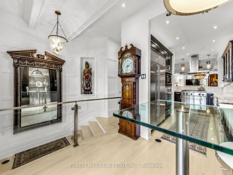 Photo 7 at 21 - 260 Russell Hill Road, Casa Loma, Toronto