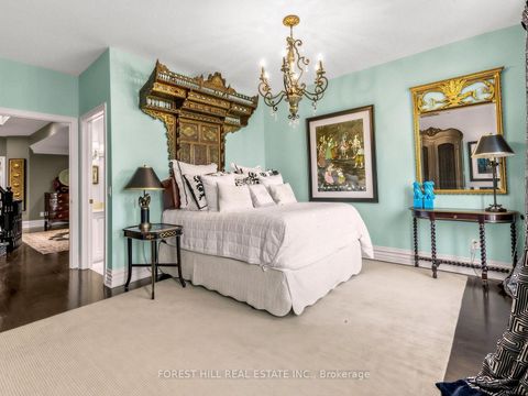 Photo 15 at 21 - 260 Russell Hill Road, Casa Loma, Toronto
