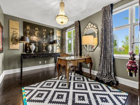 Photo 20 at 21 - 260 Russell Hill Road, Casa Loma, Toronto