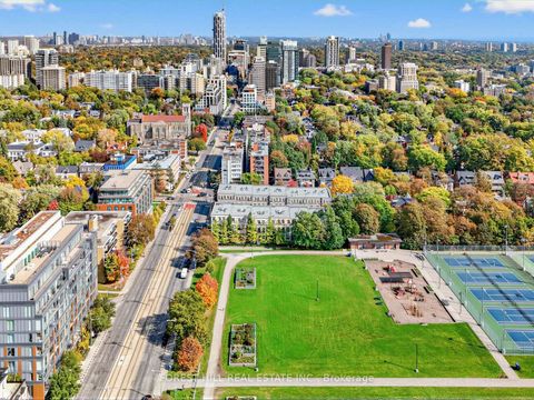 Photo 26 at 21 - 260 Russell Hill Road, Casa Loma, Toronto