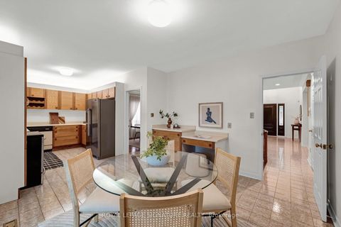 Photo 12 at 54 Ambrose Road, Bayview Village, Toronto