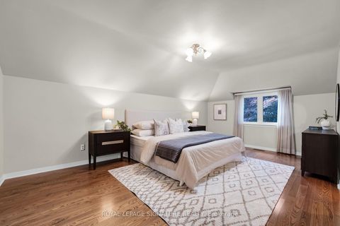 Photo 20 at 54 Ambrose Road, Bayview Village, Toronto