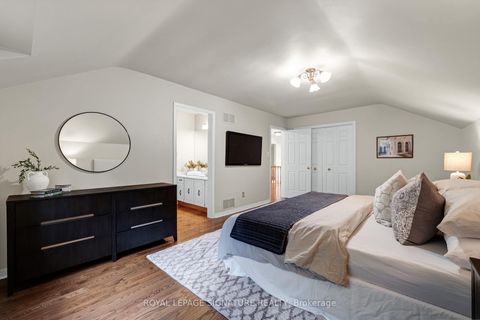 Photo 21 at 54 Ambrose Road, Bayview Village, Toronto