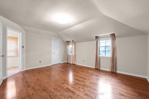 Photo 25 at 54 Ambrose Road, Bayview Village, Toronto