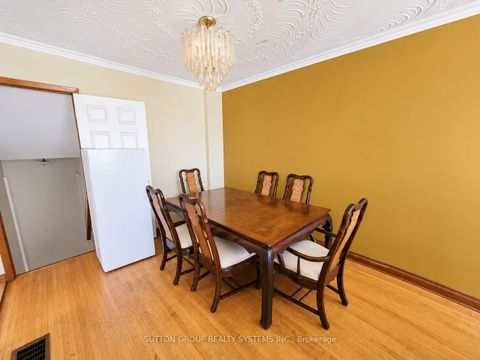 Photo 3 at 7 Pecan Court, Jane Heights, Toronto