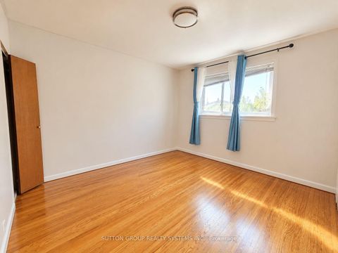 Photo 11 at 7 Pecan Court, Jane Heights, Toronto