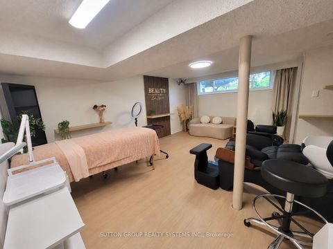 Photo 14 at 7 Pecan Court, Jane Heights, Toronto