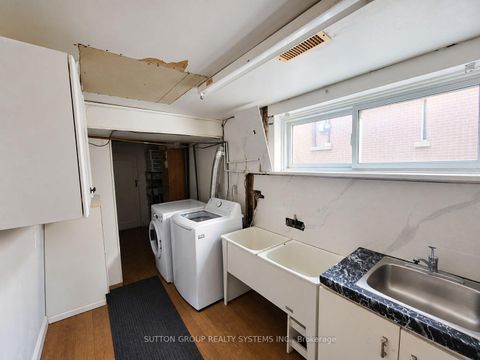 Photo 15 at 7 Pecan Court, Jane Heights, Toronto