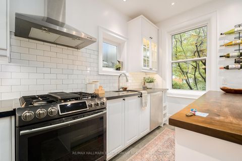 Photo 10 at 42 Fern Avenue, Roncesvalles, Toronto