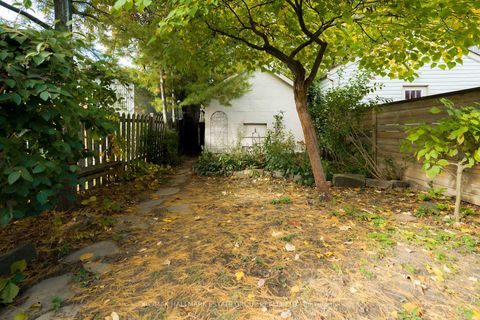 Photo 40 at 42 Fern Avenue, Roncesvalles, Toronto
