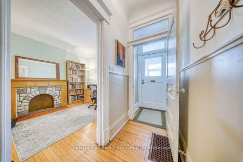 Photo 3 at 441 Delaware Avenue, Junction, Toronto