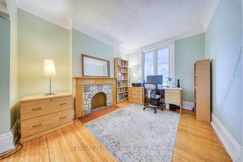 Photo 4 at 441 Delaware Avenue, Junction, Toronto