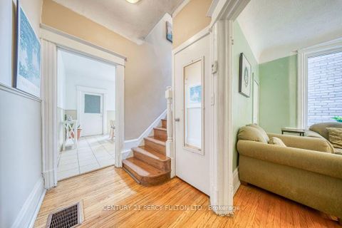 Photo 10 at 441 Delaware Avenue, Junction, Toronto