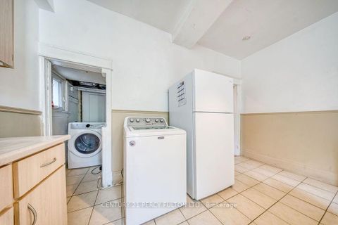 Photo 15 at 441 Delaware Avenue, Junction, Toronto