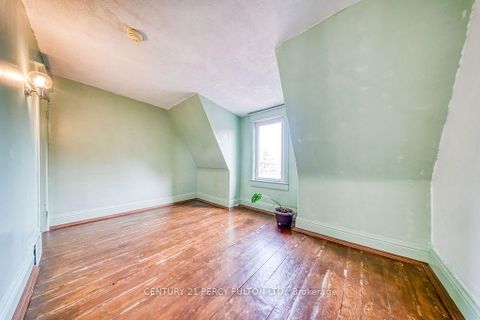 Photo 26 at 441 Delaware Avenue, Junction, Toronto