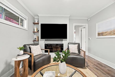 Photo 6 at 56 Christina Crescent, Maryvale, Toronto