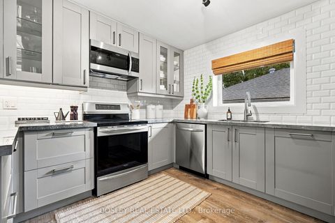 Photo 11 at 56 Christina Crescent, Maryvale, Toronto