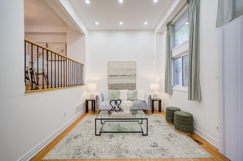 Photo 5 at 20 - 33 Dundalk Drive, Dorset Park, Toronto