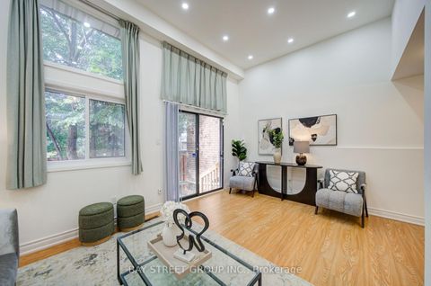Photo 7 at 20 - 33 Dundalk Drive, Dorset Park, Toronto