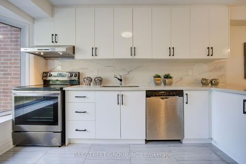 Photo 10 at 20 - 33 Dundalk Drive, Dorset Park, Toronto