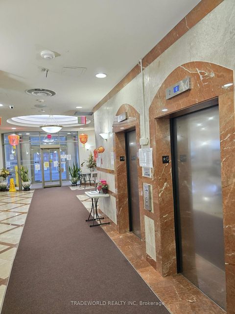 Photo 3 at 911 - 3088 Kennedy Road, Steeles, Toronto