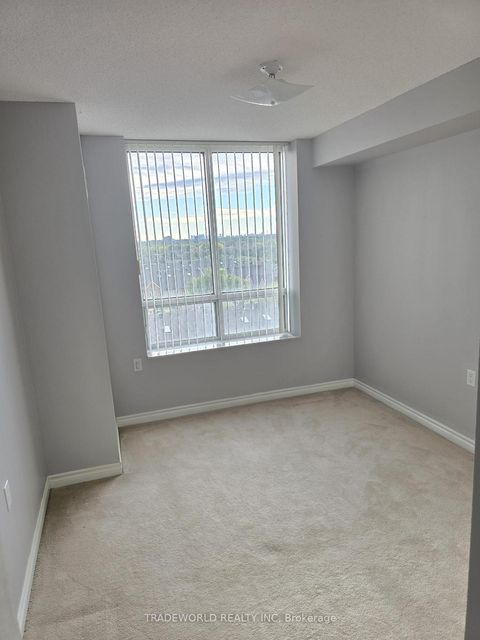 Photo 5 at 911 - 3088 Kennedy Road, Steeles, Toronto
