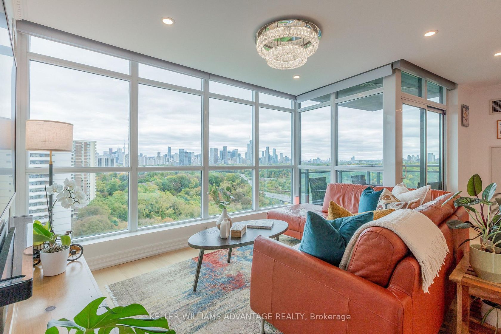 1802 - 1048 Broadview Avenue, Broadview North, Toronto 