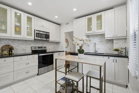 Photo 14 at 28 Conway Avenue, Oakwood Village, Toronto