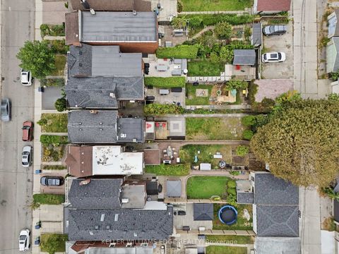 Photo 44 at 28 Conway Avenue, Oakwood Village, Toronto